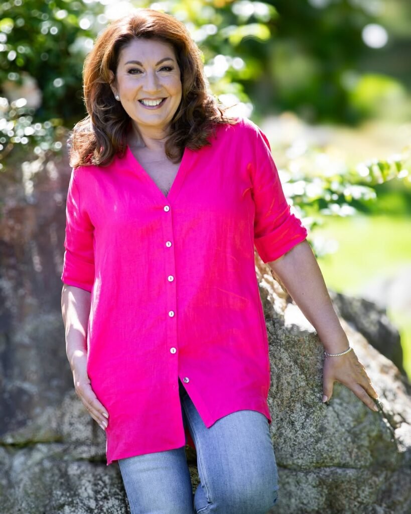 is jane mcdonald in a relationship