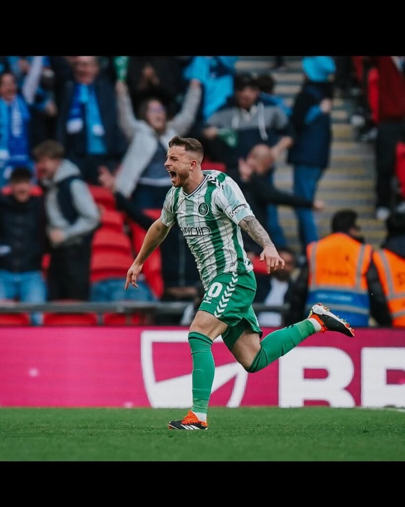 Dale Taylor Joins Blackpool in £1m Shock Transfer Deal