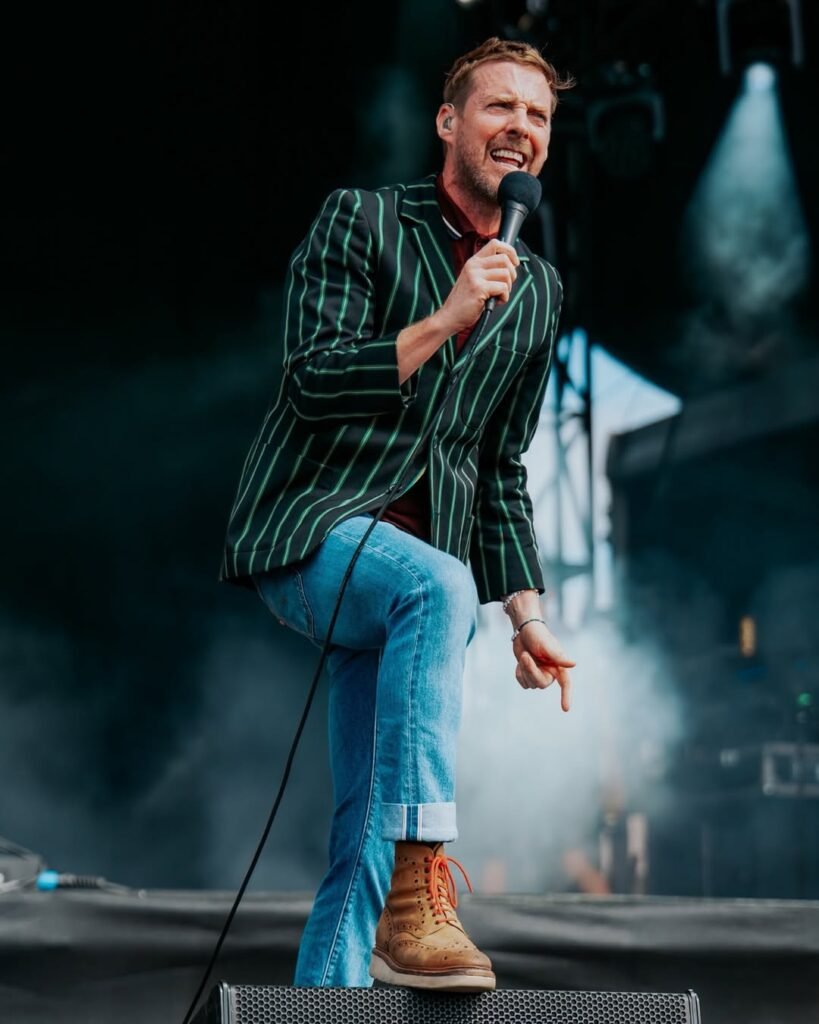 Hot: Kaiser Chiefs Ignite Fans With Big Tour News! Hot Kaiser Chiefs Ignite Fans With Big Tour News!