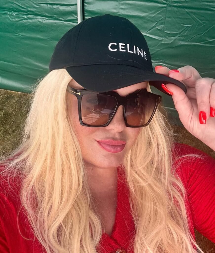 Wow: Gemma Collins Gets Real in New Sky Series! Wow Gemma Collins Gets Real in New Sky Series!